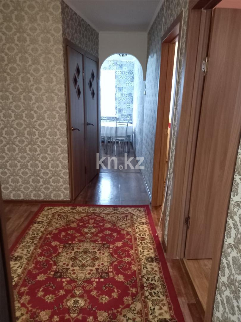 Продажа 3-комнатной квартиры, 62 м², пр. Строителей - Продажа  трехкомнатных квартир в Караганде фото 13 из 21