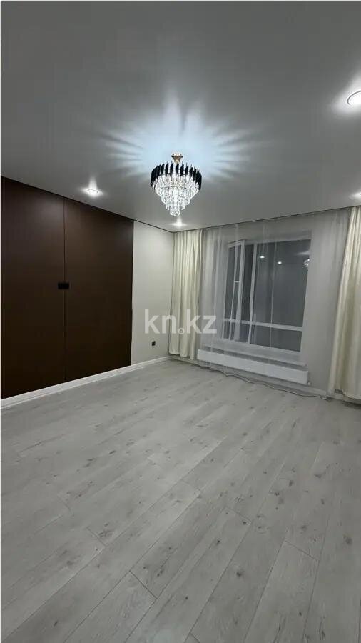Продажа 1-комнатной квартиры, 38 м² в Астане