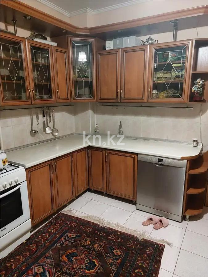 Продажа 4-комнатной квартиры, 85 м², ул. Тулебаева, дом  35 в Алматы - фото 5