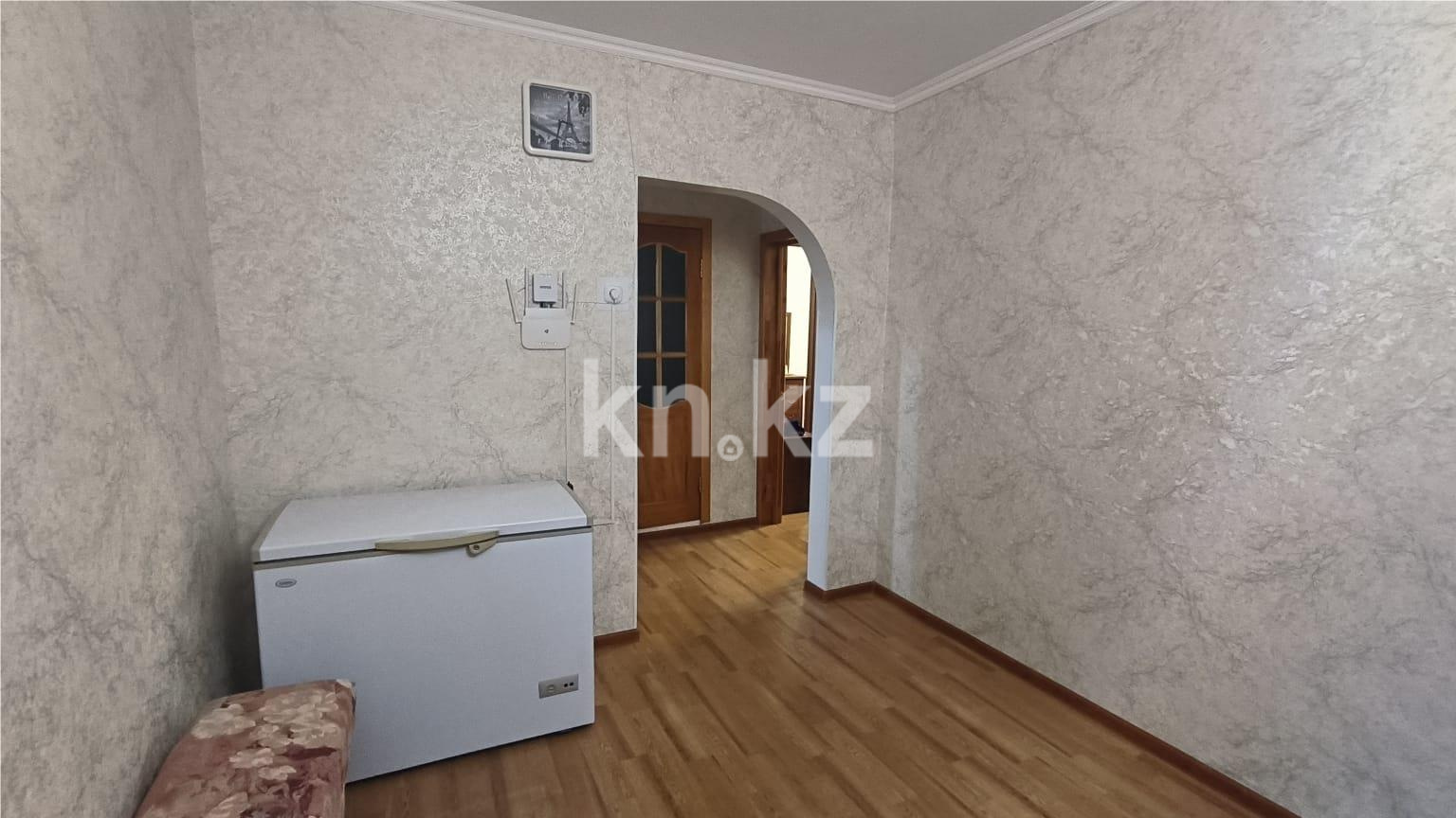 Продажа 3-комнатной квартиры, 64 м², мкр-н Гульдер-1 - Продажа  трехкомнатных квартир в Караганде фото 18 из 25