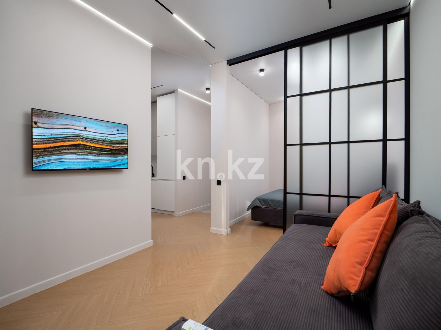 Аренда 2-комнатной квартиры посуточно, 60 м² - Аренда двухкомнатных квартир посуточно в Алматы фото 1 из 5
