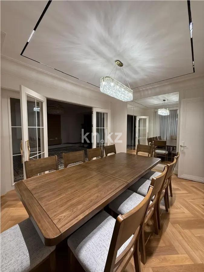 Продажа 4-комнатной квартиры, 214 м², ул. Нажимеденова, дом  2 в Астане - фото 3