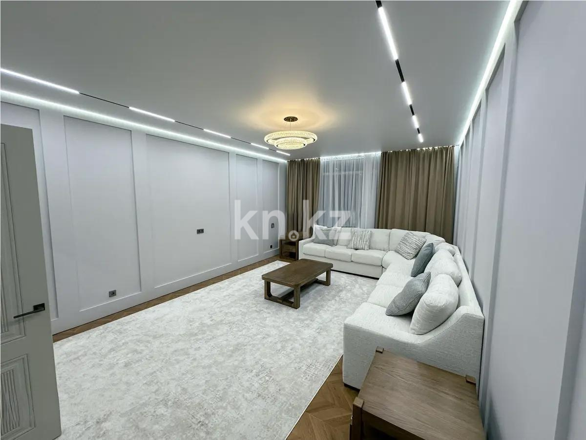 Продажа 3-комнатной квартиры, 130 м², ул. Бухар жырау, дом  26 стр - Продажа квартир в Астане без посредников с фото фото 1 из 8