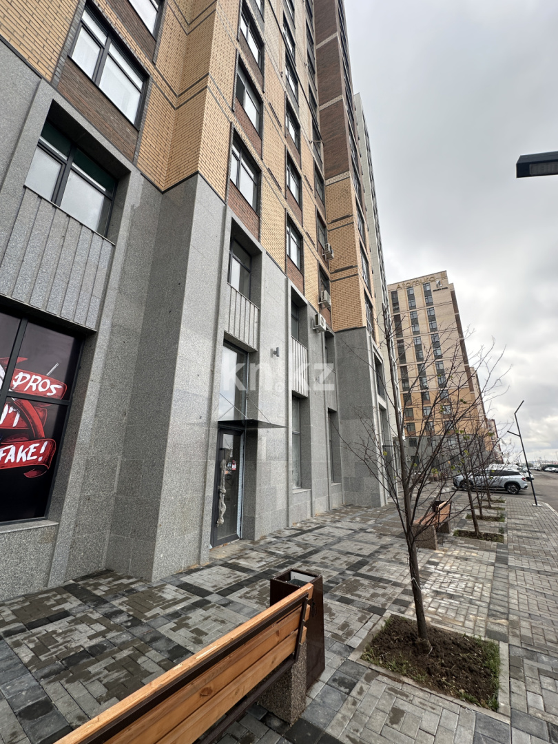 Продажа , 76 м², ул. Букетова, дом  3 - Продажа офисных и торговых помещений в Караганде фото 3 из 16