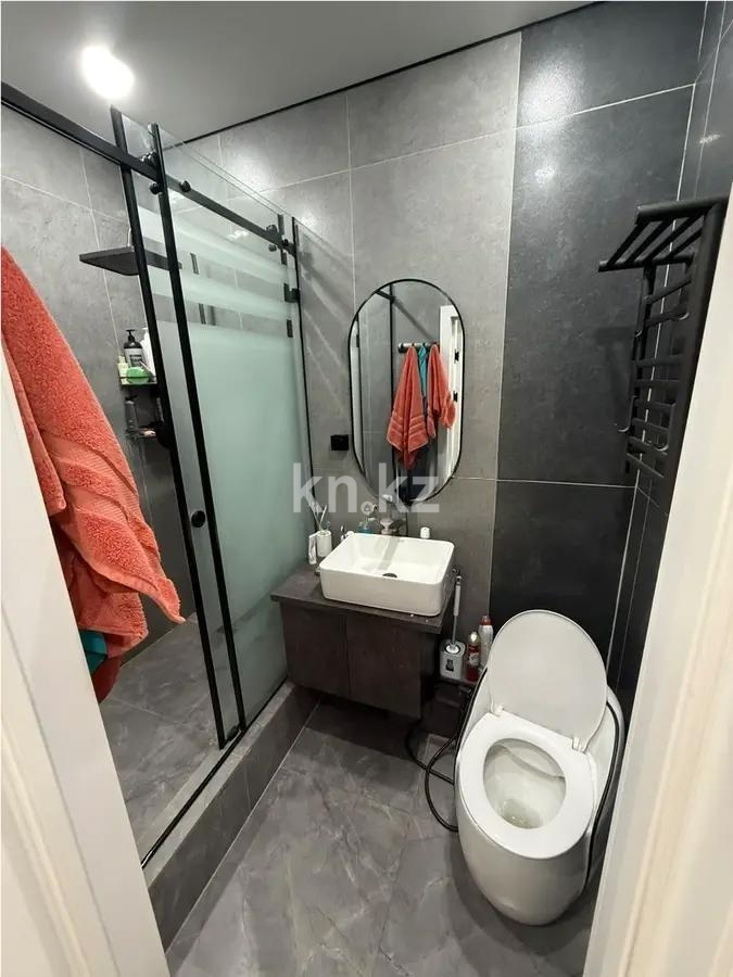 Продажа 3-комнатной квартиры, 70.2 м² в Алматы - фото 5