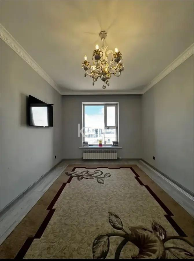 Продажа 1-комнатной квартиры, 38 м², пр. Кабанбай батыра, дом  59 - Продажа  однокомнатных квартир в Астане фото 1 из 4
