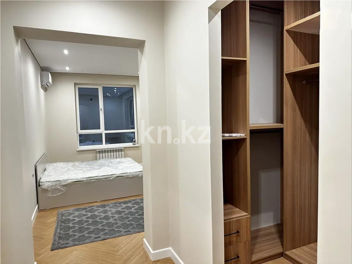 Продажа 3-комнатной квартиры, 118 м², ул. Жарокова, дом  218 в Алматы - фото 2