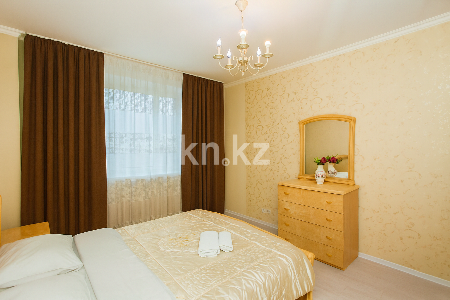 Аренда 2-комнатной квартиры посуточно, 70 м², ул. Сарайшык, дом  7/1 - ул. Акмешит - Аренда  двухкомнатных квартир посуточно в Астане без посредников с фото фото 2 из 19