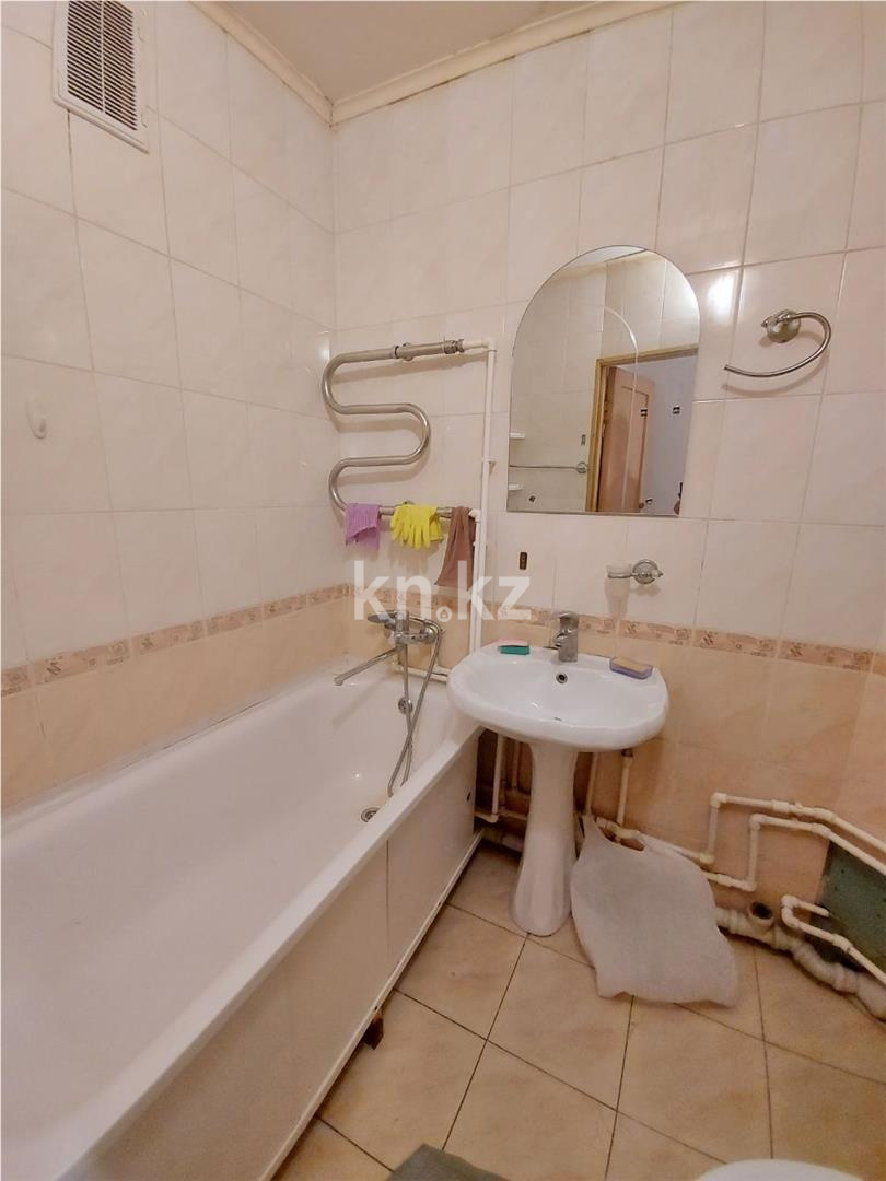 Продажа 2-комнатной квартиры, 44 м², мкр-н 18, дом  21 - Продажа квартир в Караганде фото 10 из 10