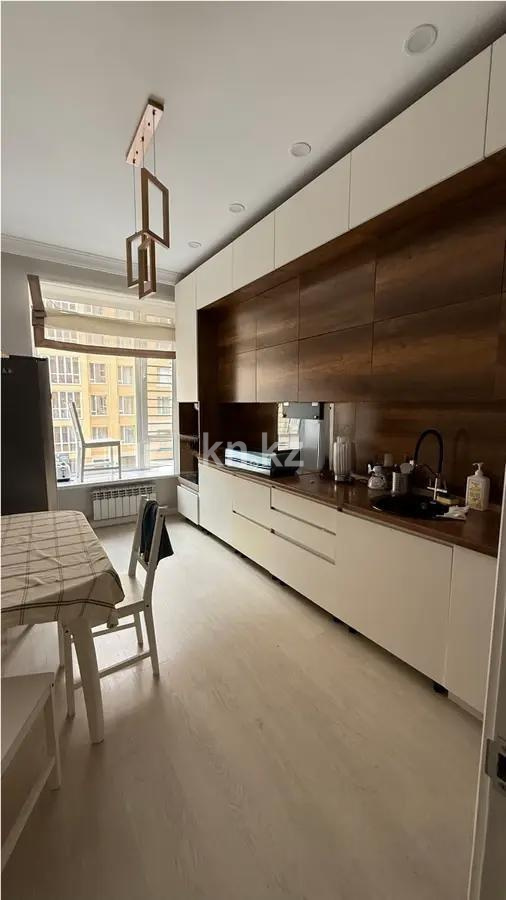 Продажа 3-комнатной квартиры, 83 м², ул. Айтеке би, дом  14 в Астане - фото 4