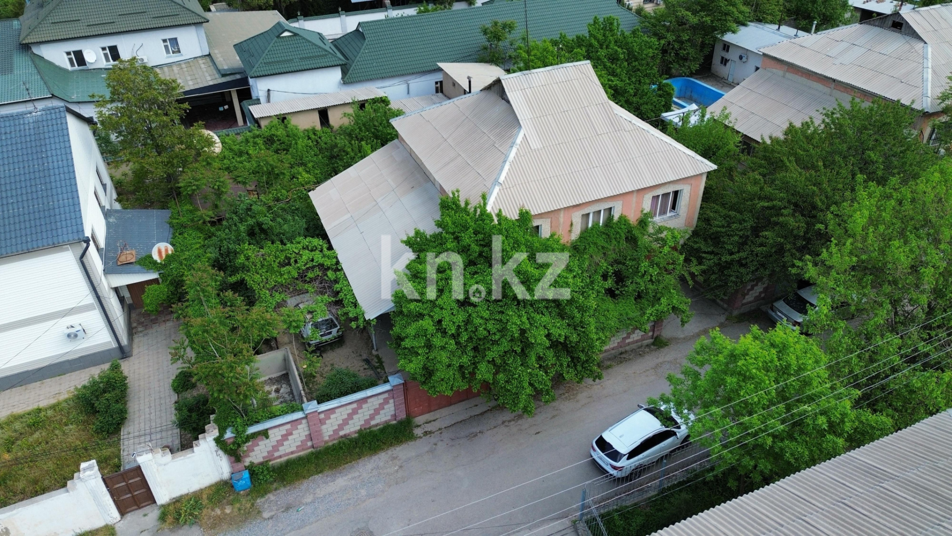Продажа 6-комнатного дома, 368 м², мкр-н Шапагат, дом  1111 - Продажа домов, коттеджей в Казахстане фото 1 из 27