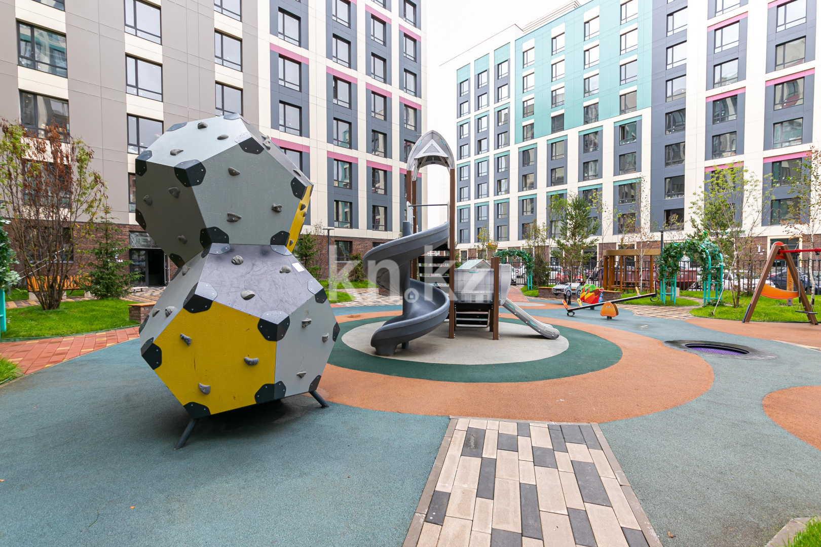 Продажа 2-комнатной квартиры, 41 м², ул. Нажимеденова, дом  26/1 в Астане - фото 17