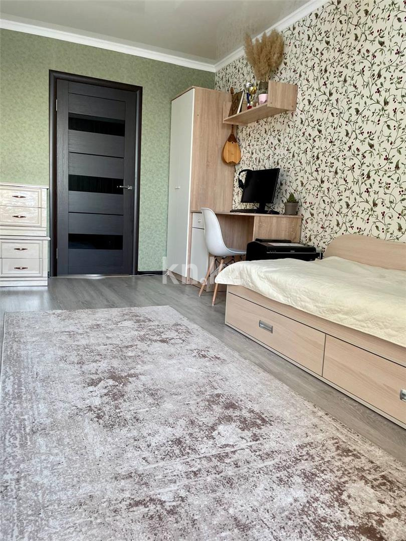 Продажа 3-комнатной квартиры, 78 м², ул. Ермекова - Продажа квартир в Караганде фото 7 из 14