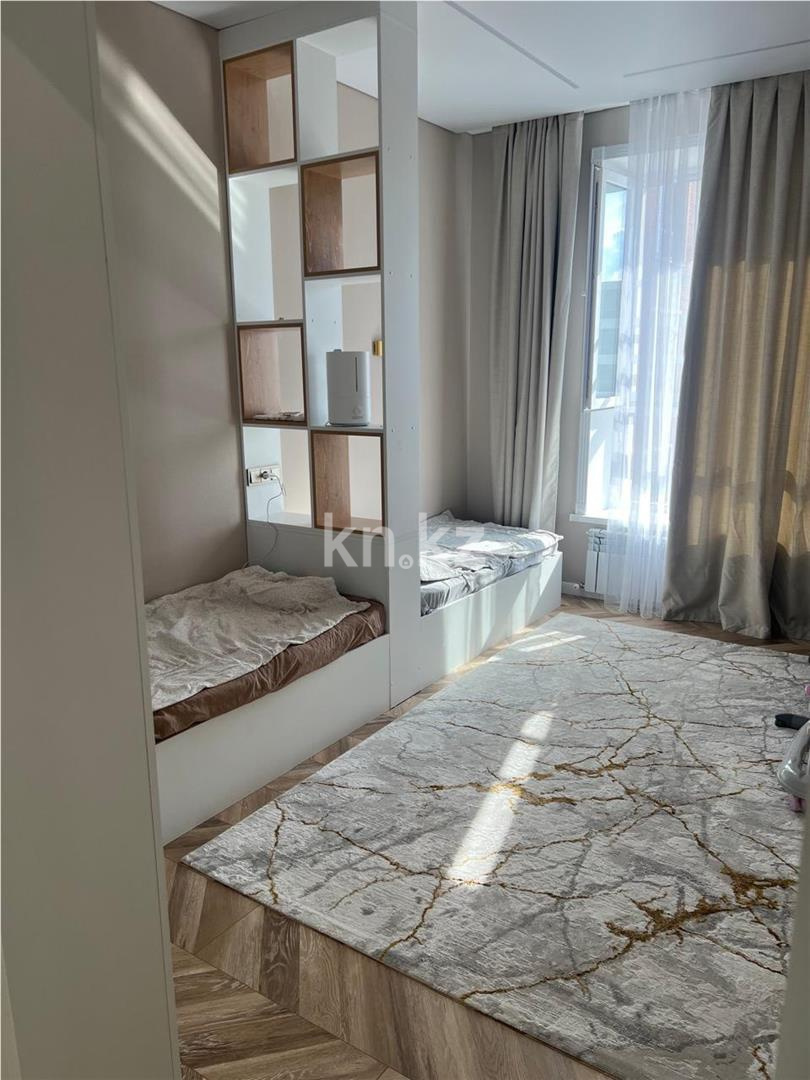 Продажа 3-комнатной квартиры, 75 м², ул. Муканова - Продажа квартир в Караганде фото 3 из 12