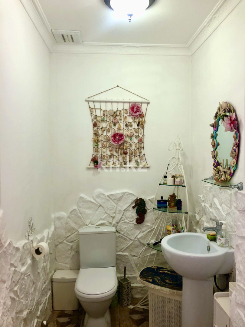 Продажа 5-комнатного дома, 230 м², ул. Халиуллина - Продажа домов, коттеджей в Алматы без посредников фото 13 из 22