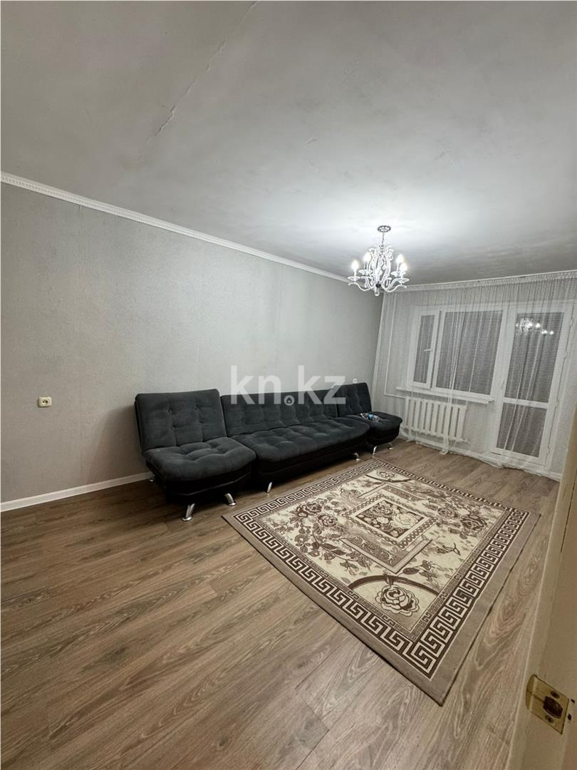 Продажа 2-комнатной квартиры, 45 м², ул. Рыскулова, дом  23 - Продажа квартир в Караганде фото 1 из 8