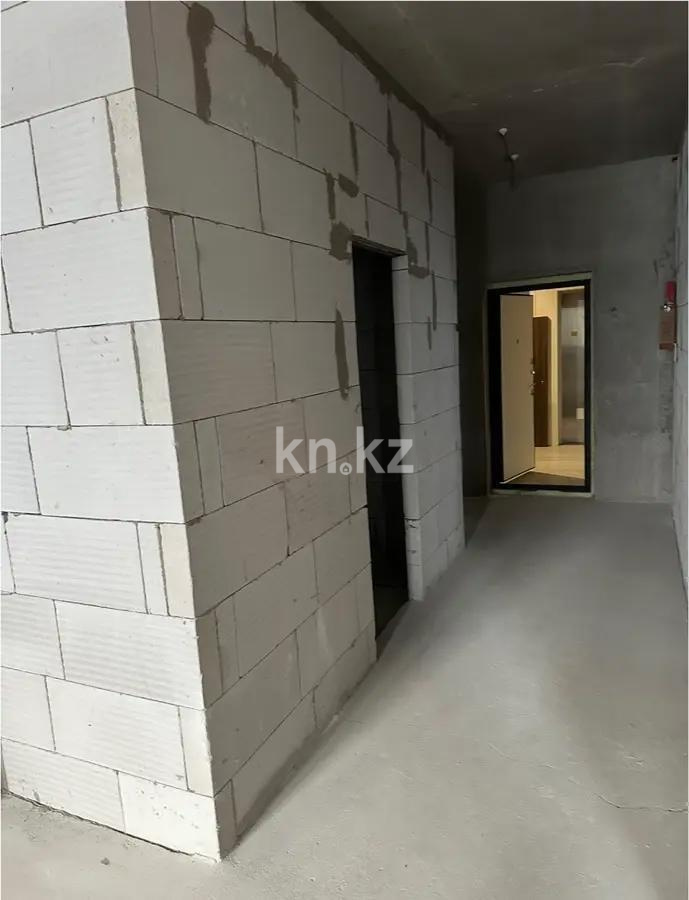 Продажа 1-комнатной квартиры, 54.8 м², ул. Тыныбаева, дом  12 в Астане - фото 2