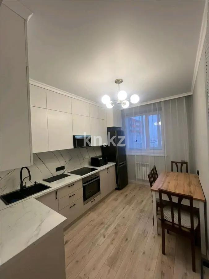 Продажа 3-комнатной квартиры, 61 м², ул. Калдаякова, дом  24 в Астане - фото 4