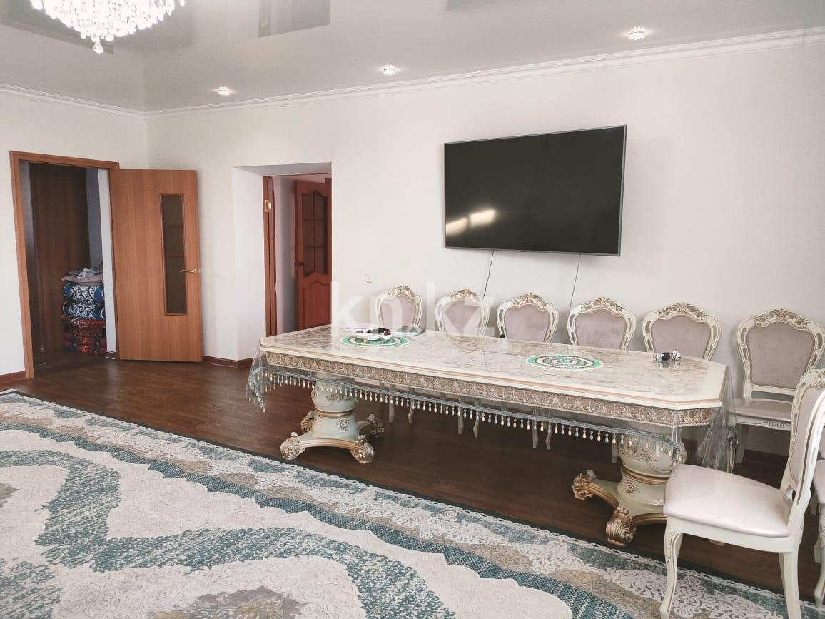Продажа 5-комнатного дома, 175 м², ул. Молдагуловой - Продажа домов, коттеджей в Казахстане фото 3 из 24
