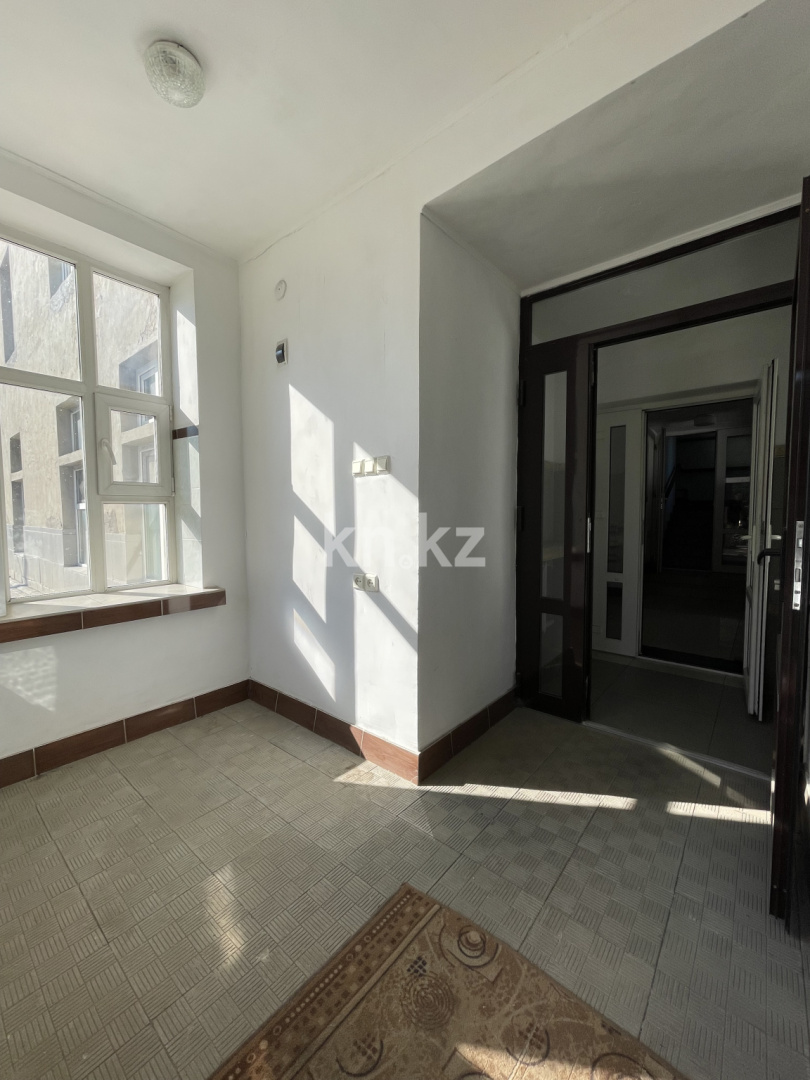 Продажа , 320 м², ул. Чернова, дом  58 - Продажа жилой и коммерческой недвижимости в Усть-Каменогорске фото 3 из 17