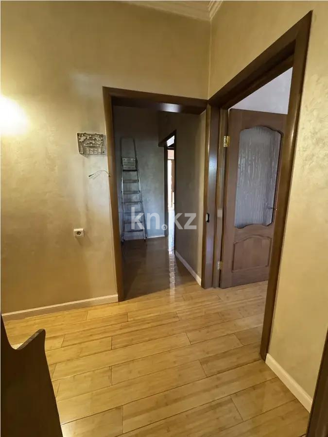 Продажа 2-комнатной квартиры, 53 м², ул. Толе би, дом  190 в Алматы - фото 6
