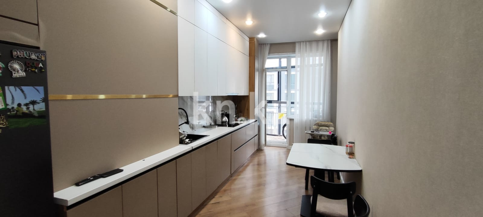 Продажа 4-комнатной квартиры, 120 м², ул. Дюсембекова - Продажа  четырехкомнатных квартир в Караганде фото 4 из 14