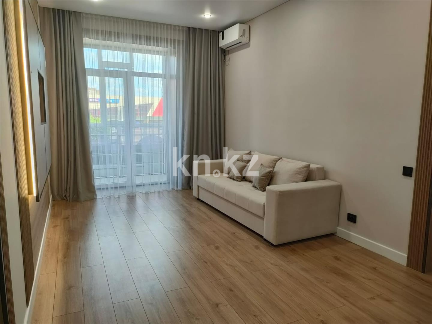 Продажа 2-комнатной квартиры, 61 м² - Продажа двухкомнатных квартир в кирпичном доме в Казахстане фото 2 из 13