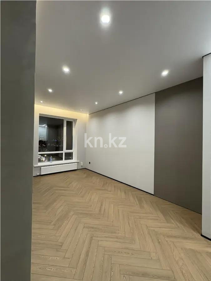 Продажа 2-комнатной квартиры, 40 м², ул. Нажимеденова, дом  28 - Продажа  двухкомнатных квартир в Астане с фото фото 1 из 7