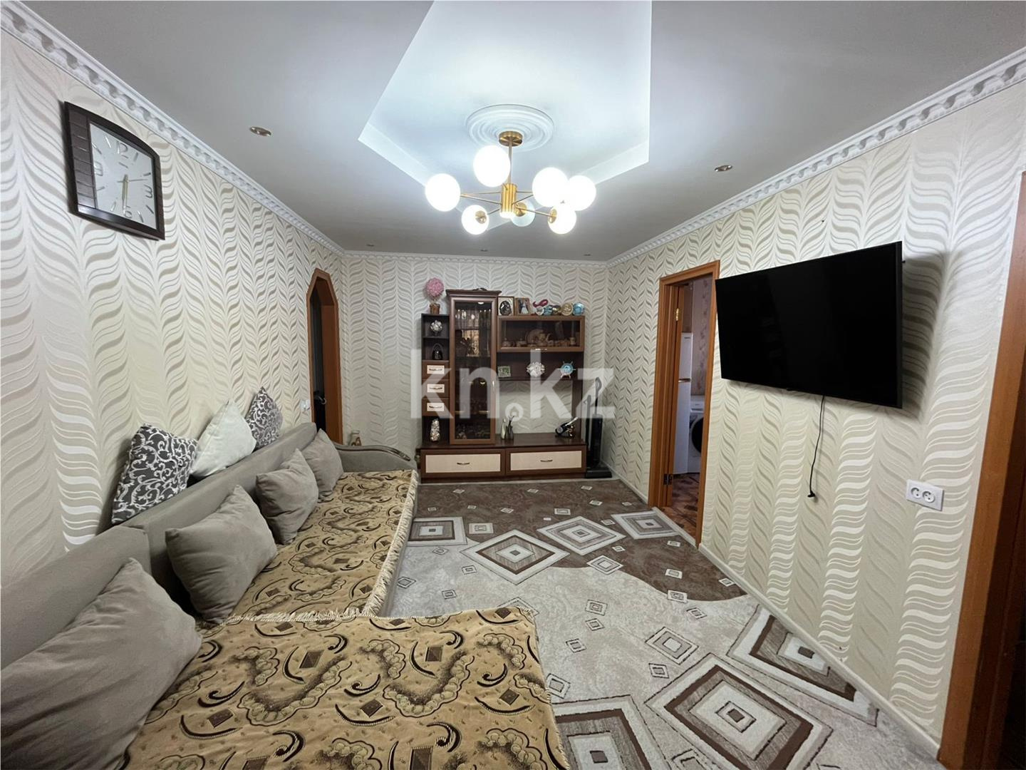 Продажа 4-комнатной квартиры, 62 м² в Караганде - фото 2
