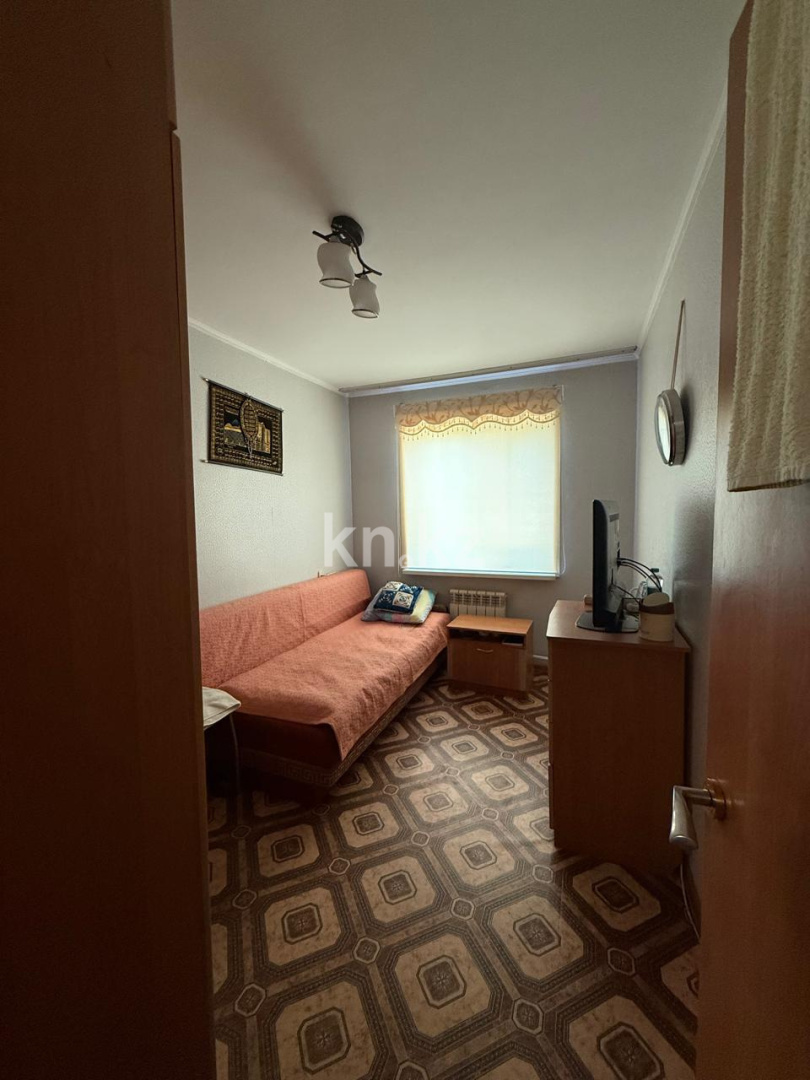 Продажа 3-комнатной квартиры, 56 м², пр. Назарбаева, дом  76 в Караганде - фото 3