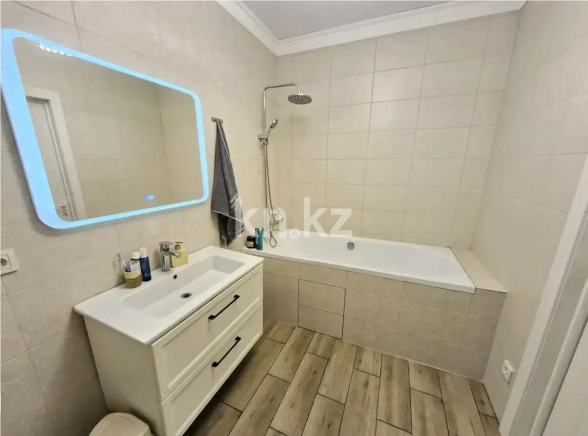 Продажа 2-комнатной квартиры, 68 м², ул. Сулейменова, дом  15 в Алматы - фото 4