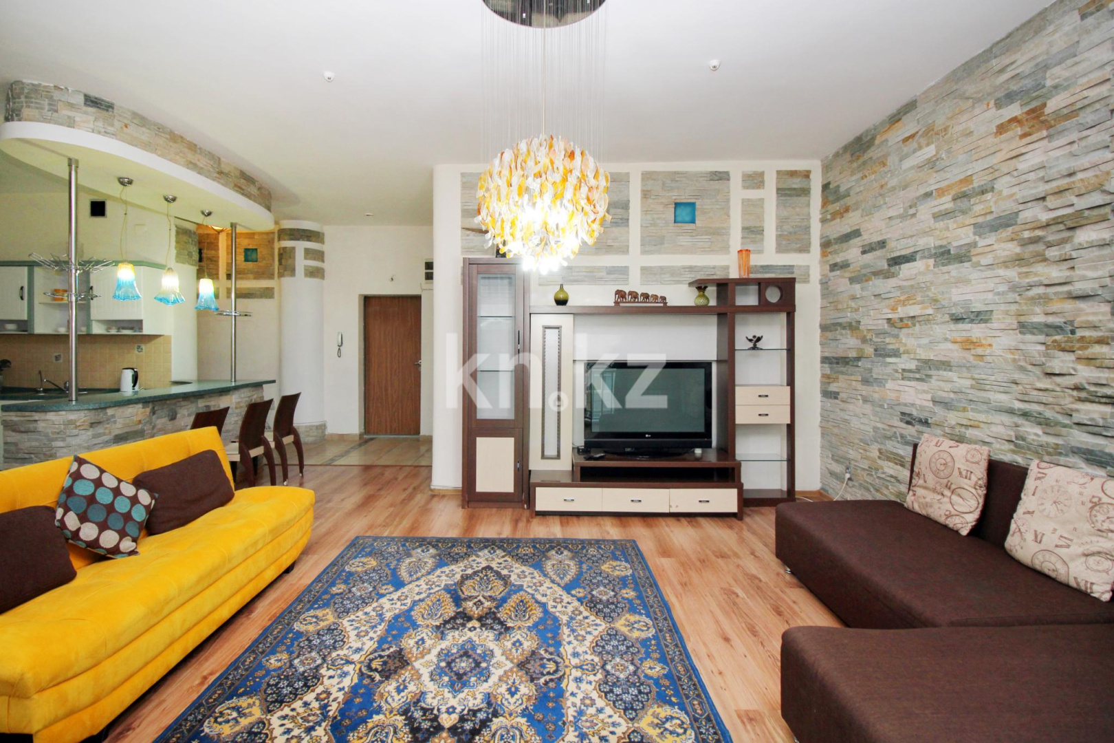 Аренда 2-комнатной квартиры посуточно, 80 м², Достык, дом  162 - ул. Жолдасбекова - Аренда жилой и коммерческой недвижимости в Алматы фото 6 из 20