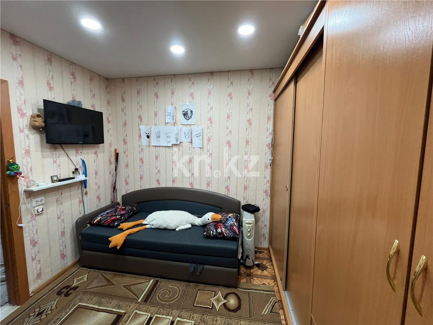 Продажа 4-комнатной квартиры, 62 м² в Караганде - фото 4