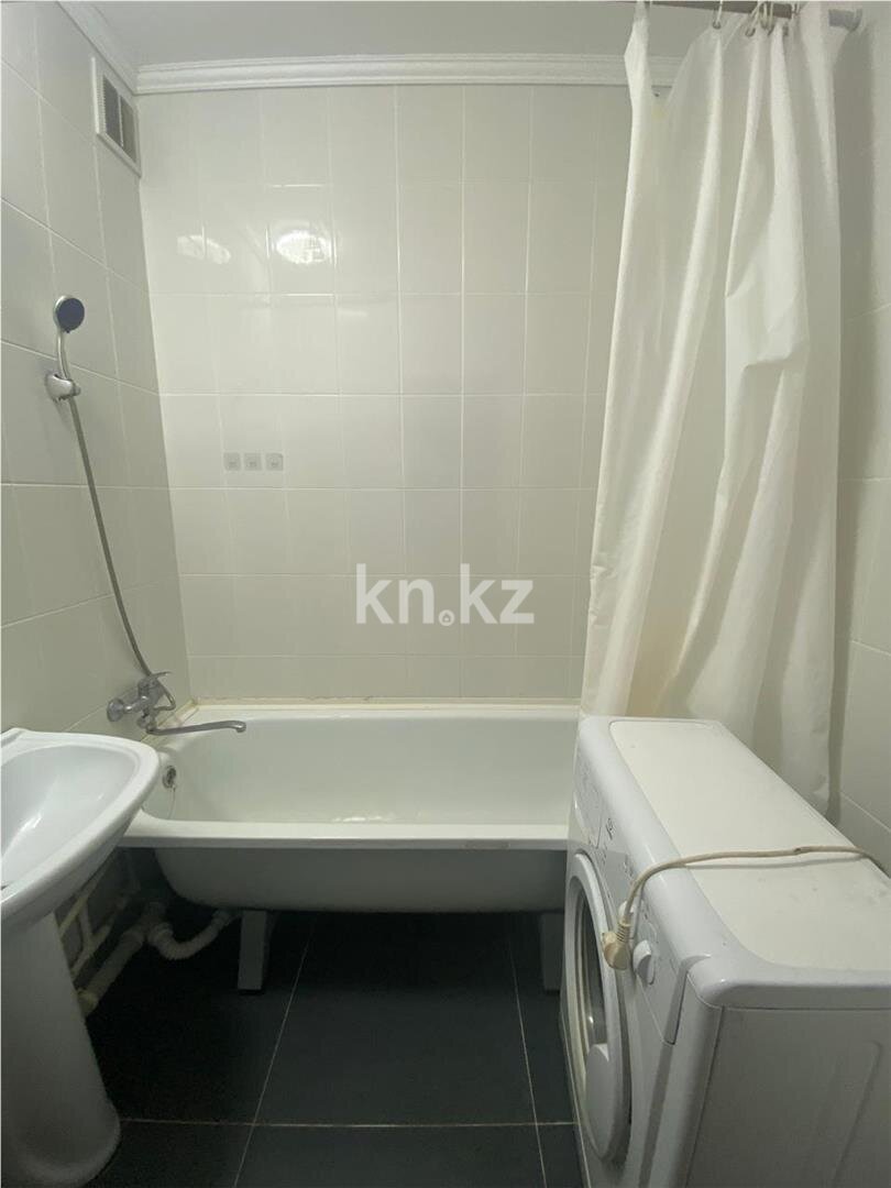 Продажа 1-комнатной квартиры, 41 м² в Караганде - фото 9