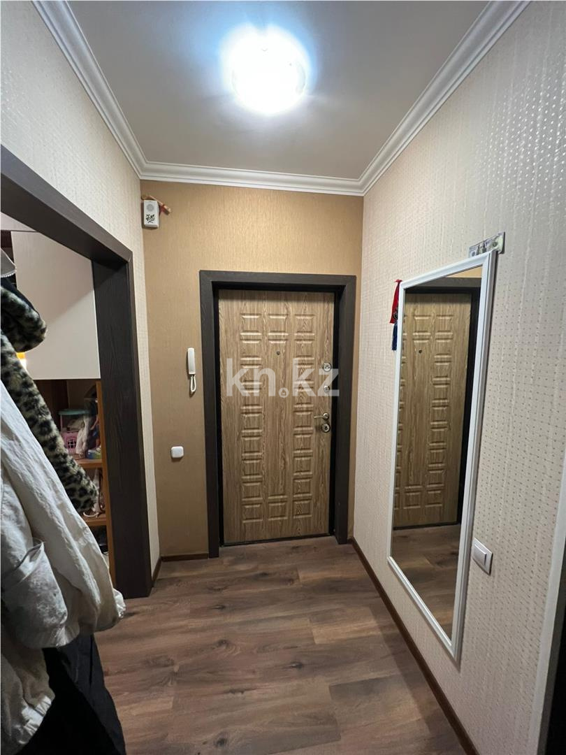 Продажа 3-комнатной квартиры, 98 м², пр. Шахтеров - Продажа  трехкомнатных квартир в Караганде фото 17 из 19