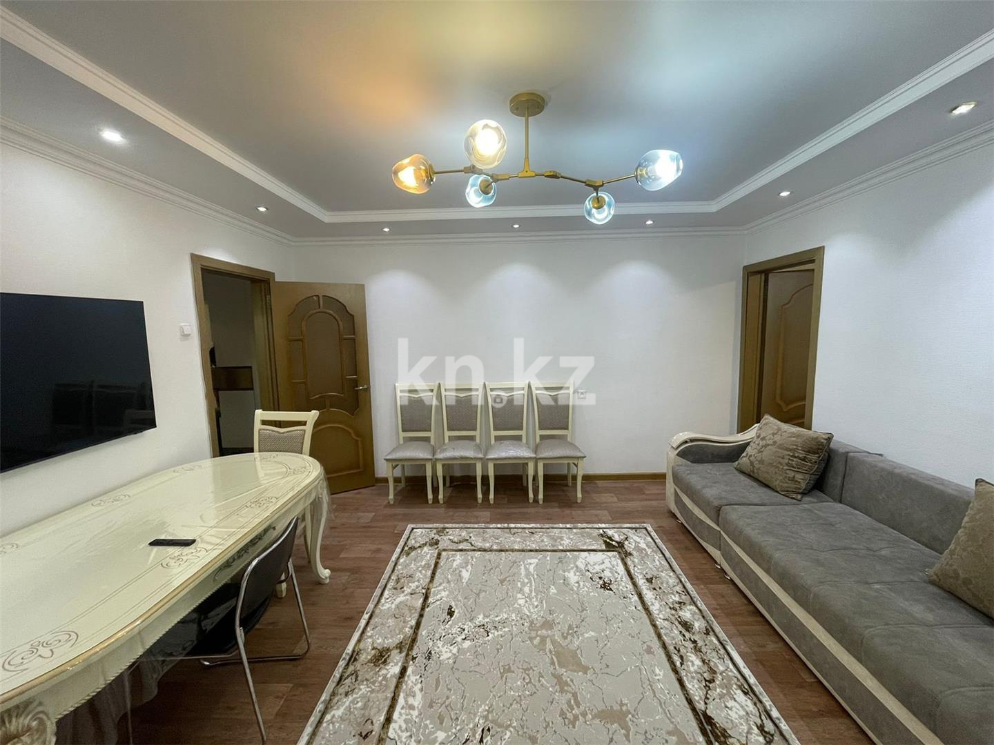 Продажа 4-комнатной квартиры, 77 м², мкр-н Степной-4 - Продажа  четырехкомнатных квартир в Караганде фото 2 из 16