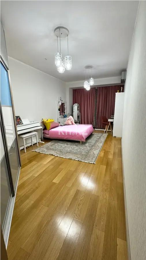 Продажа 4-комнатной квартиры, 138 м², ул. Каирбекова, дом  35а в Алматы - фото 3