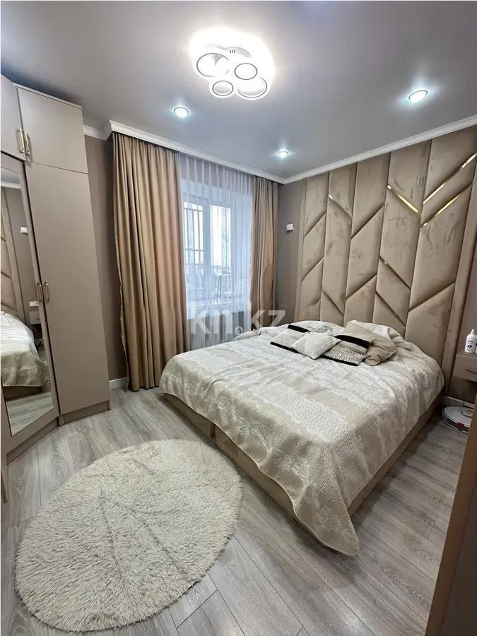 Продажа 3-комнатной квартиры, 75 м², ул. Дюсембекова, дом  53/8 в Караганде - фото 2