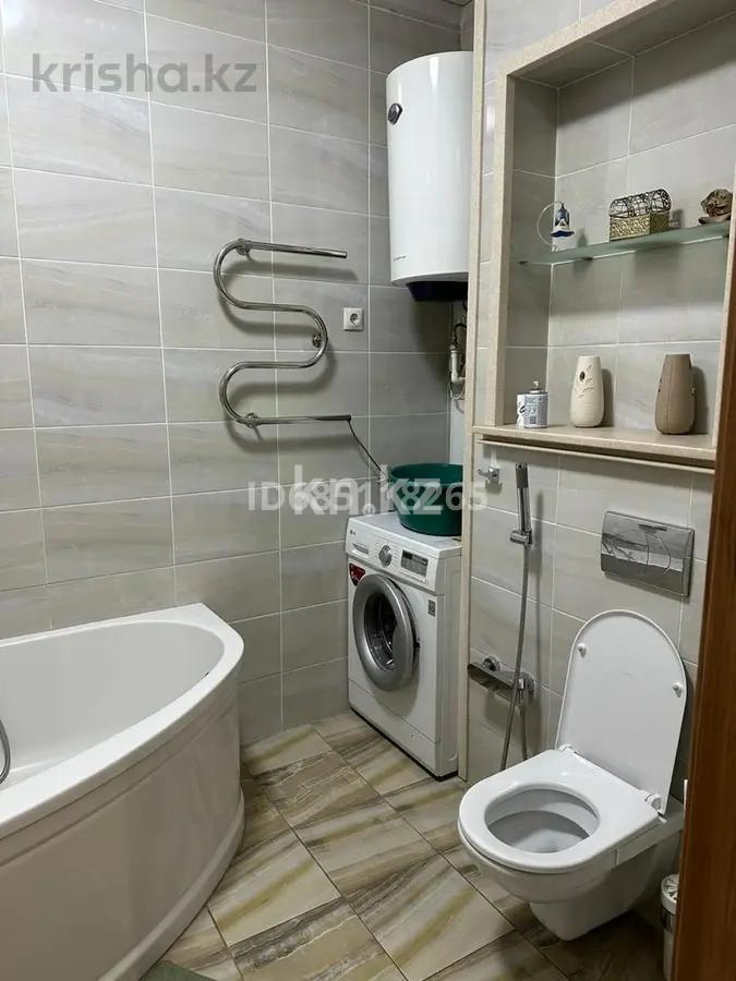 Продажа 3-комнатной квартиры, 90 м², ул. Ермекова в Караганде - фото 5