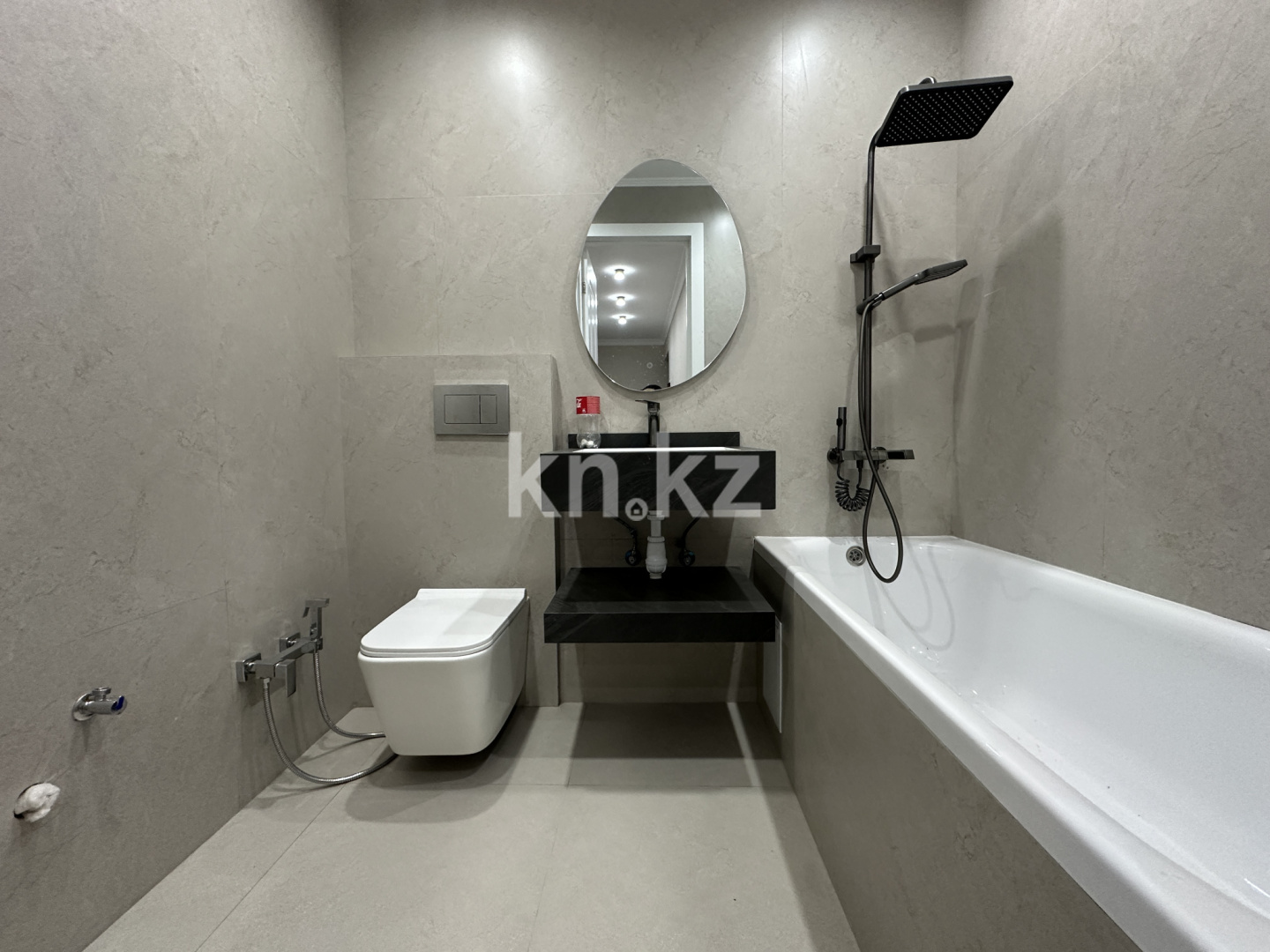 Продажа 3-комнатной квартиры, 60 м² в Алматы - фото 3