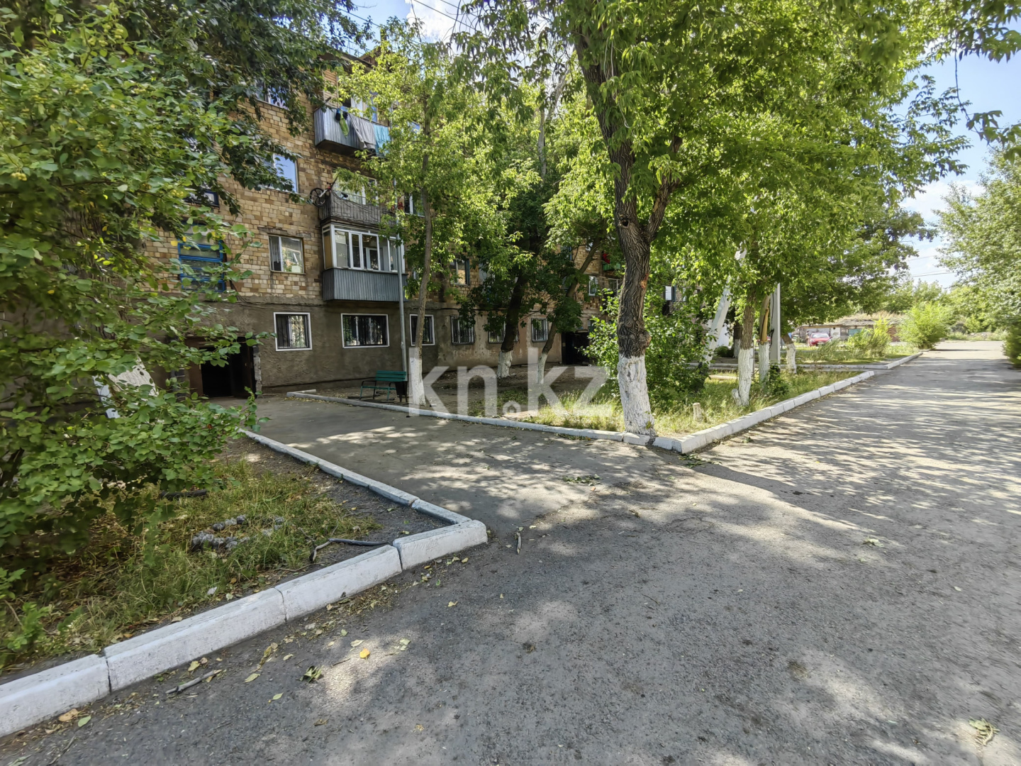 Продажа 2-комнатной квартиры, 42 м², ул. Ишимская, дом  72 - Продажа  двухкомнатных квартир в Караганде фото 19 из 22