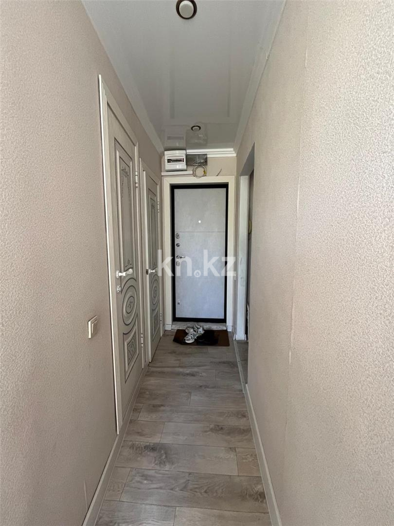 Продажа 3-комнатной квартиры, 61 м², мкр-н 19 в Караганде - фото 13