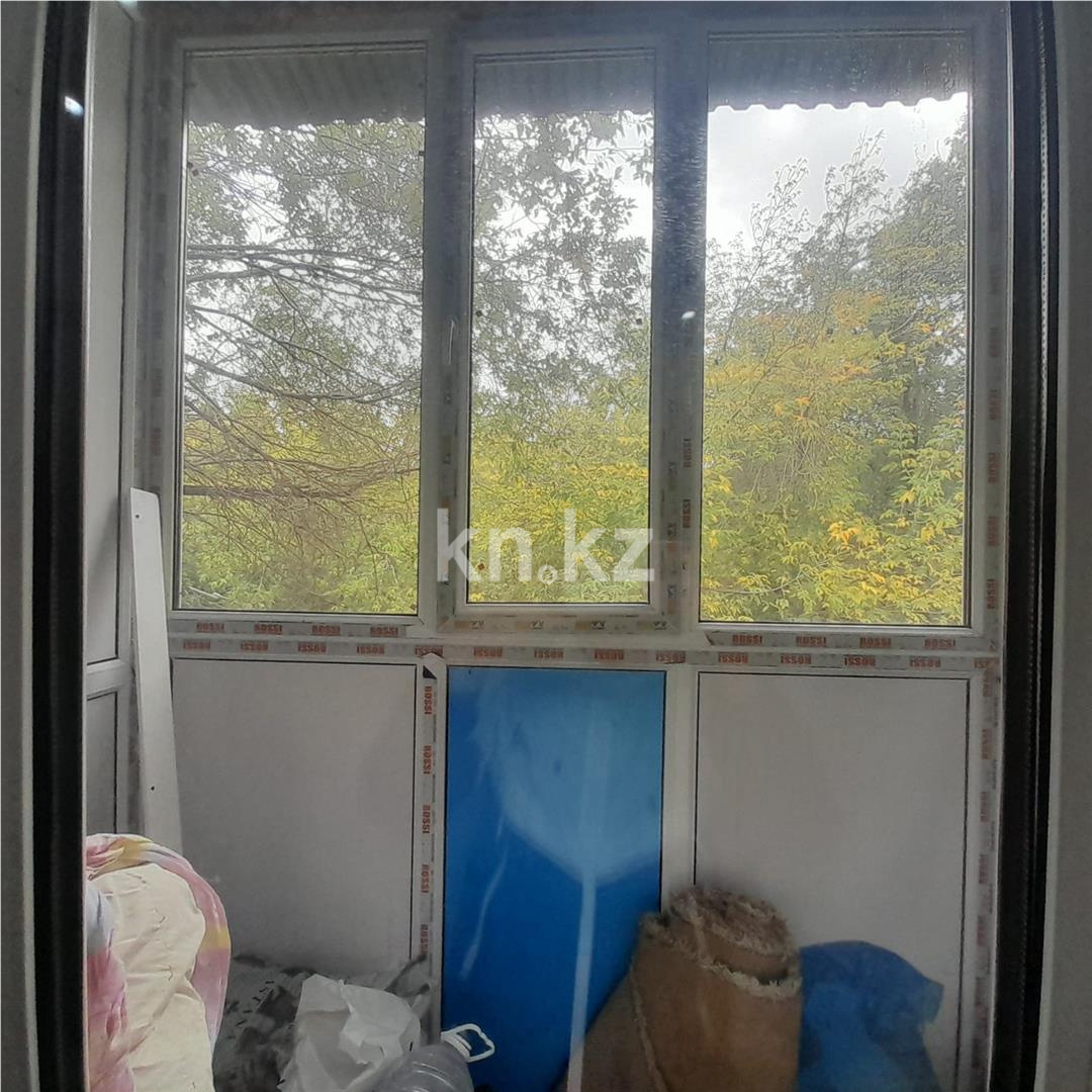 Продажа 3-комнатной квартиры, 80 м², ул. Жамбыла, дом  3 - Продажа квартир в Караганде фото 12 из 17