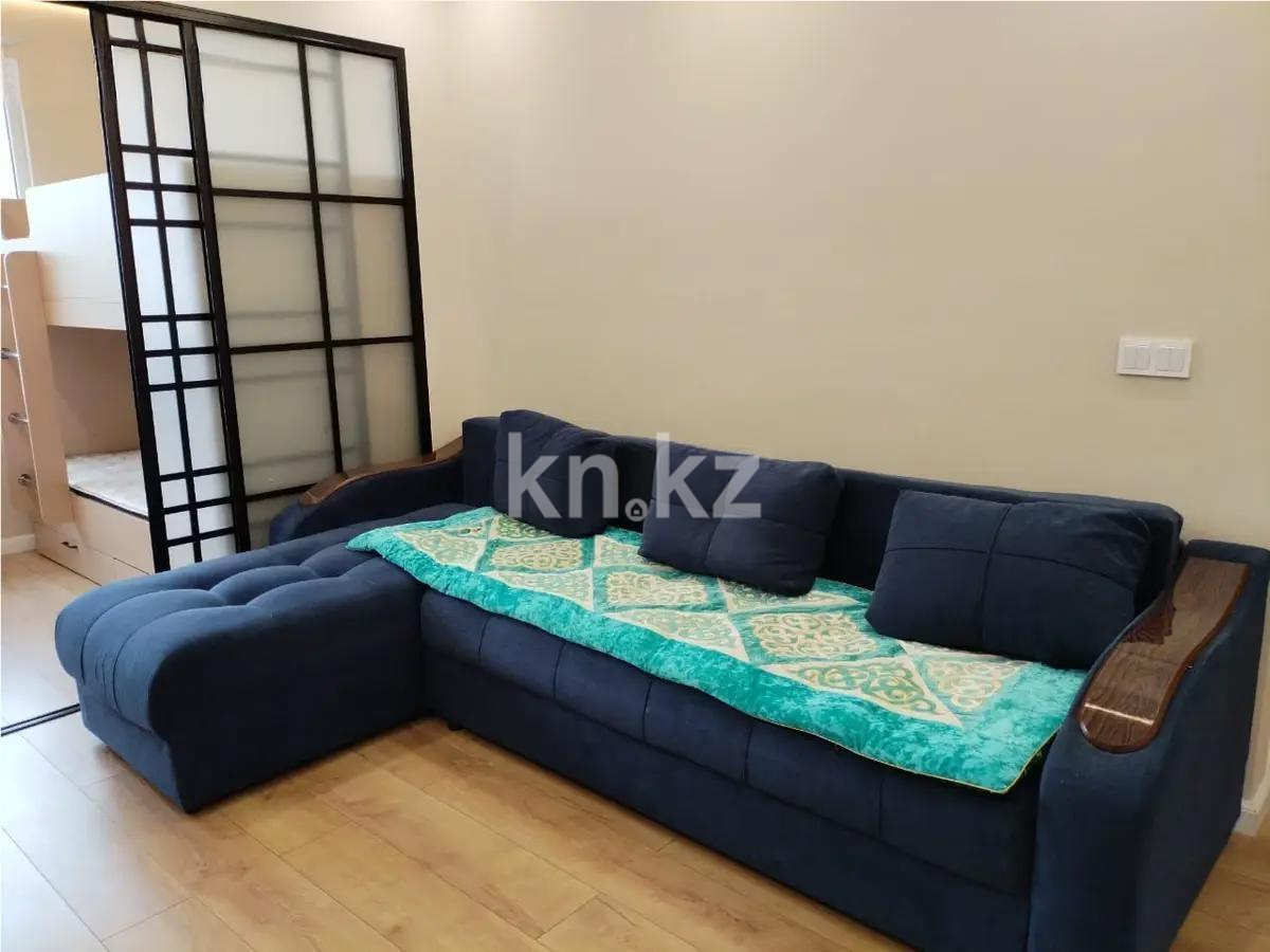 Продажа 3-комнатной квартиры, 60 м², ул. Касымова, дом  32 в Алматы