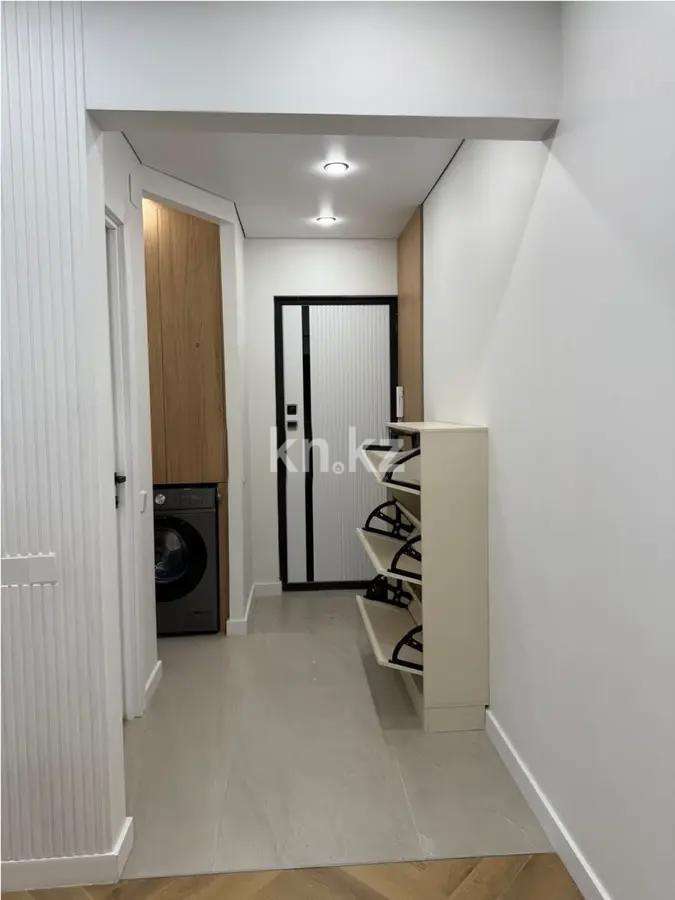 Продажа 3-комнатной квартиры, 59 м², ул. Айманова, дом  33 в Алматы - фото 5