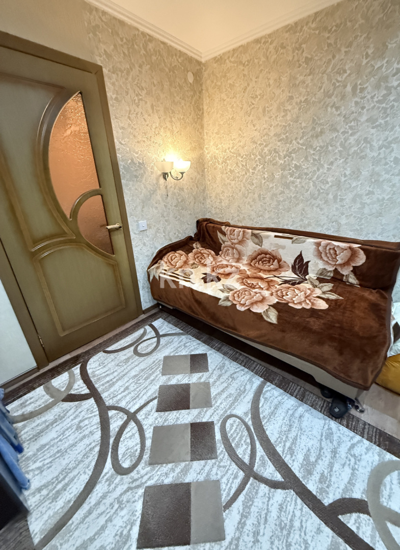 Продажа 3-комнатной квартиры, 48 м², ул. Муканова, дом  16/2 - Продажа квартир в Караганде фото 7 из 21