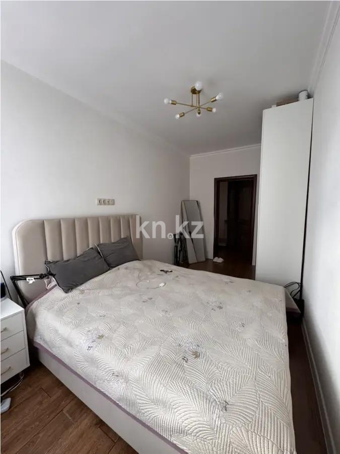 Продажа 3-комнатной квартиры, 70.2 м², пр. Момышулы, дом  15/3 в Астане - фото 2