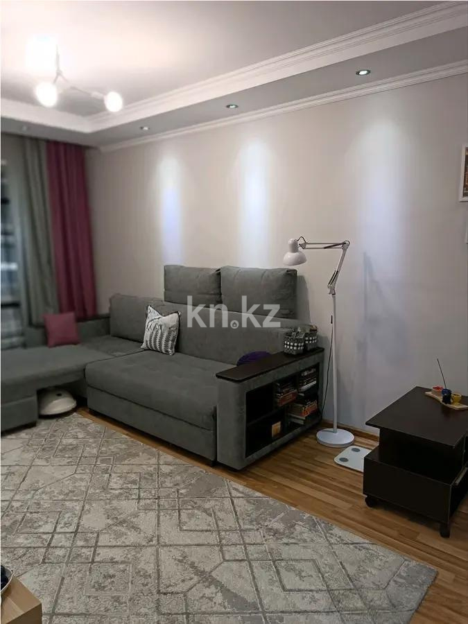 Продажа 1-комнатной квартиры, 30 м², ул. Ауэзова, дом  2/8 - Продажа квартир в Алматы фото 1 из 4