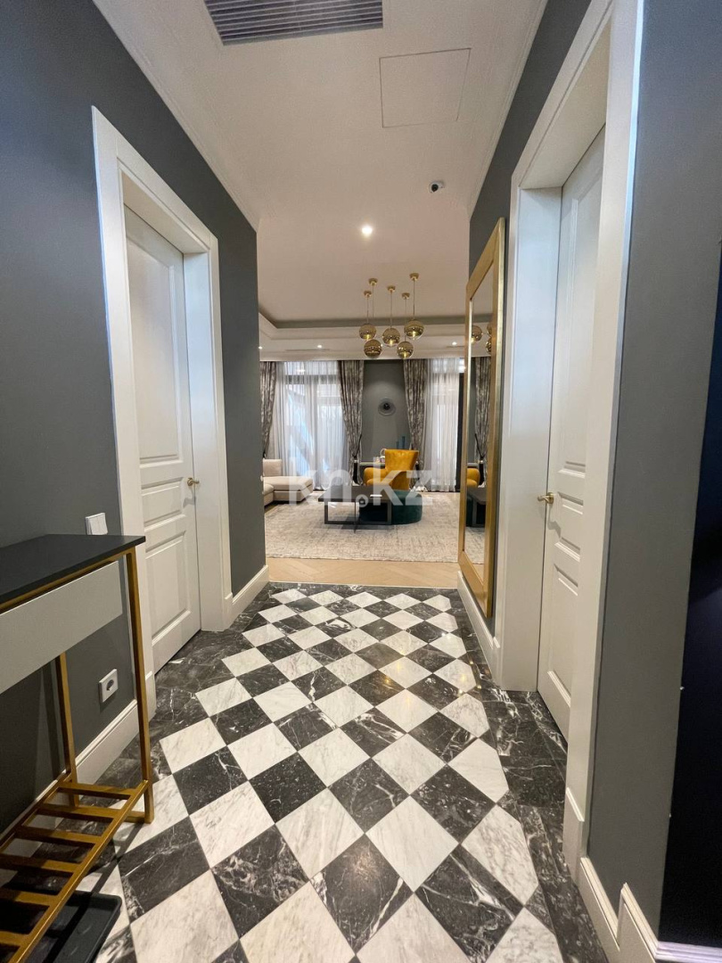 Продажа 9-комнатной квартиры, 375 м², пр. Аль-Фараби, дом  116/1 - Продажа  пятикомнатных квартир в Алматы с фото фото 9 из 11