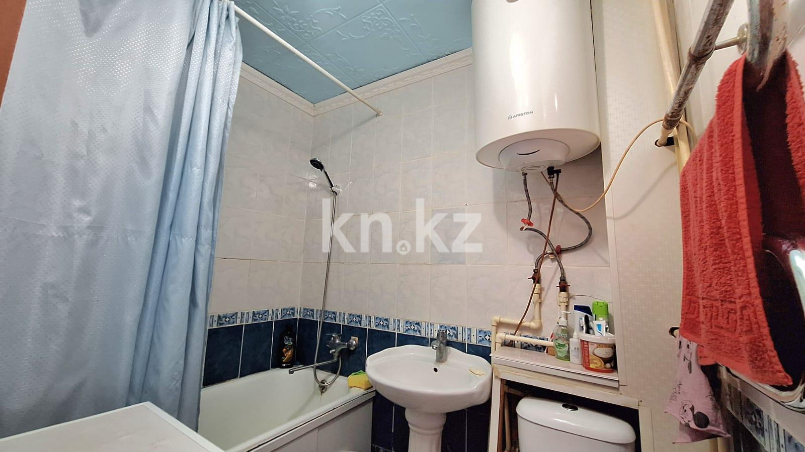 Продажа 3-комнатной квартиры, 62 м², мкр-н 16 - Продажа квартир в Караганде фото 8 из 11